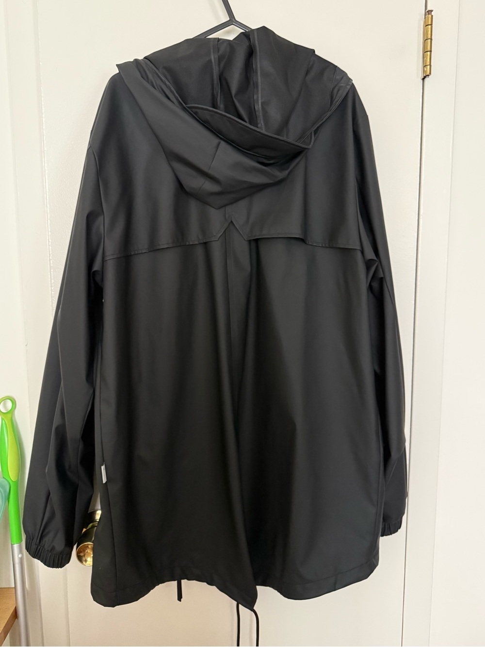 Rains Jacket - M - Picture 3 of 3